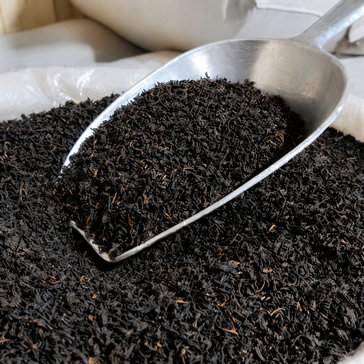 چای ممتاز لاهیجان بهاره ۱ کیلویی | عطری قوی، خالص و درجه یک